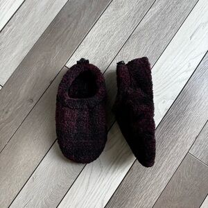 Skims Fleece Sleep Unisex Slipper | Size: 37 | New Never Used